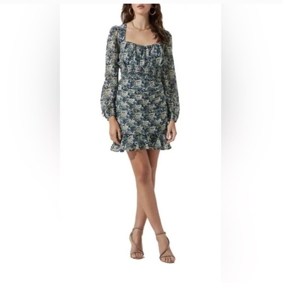 Astr Multicolor Floral Long Sleeve Dress NWOT Small - Picture 2 of 7
